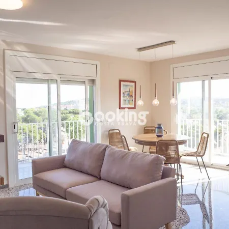 Juli Garreta Apartment